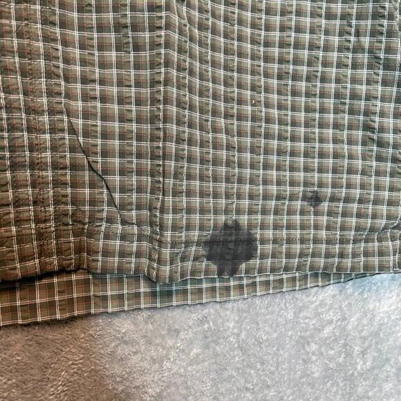 LL Bean Men Plaid Outdoor Hiking Trail Vented Pockets Button Front Shirt L Green - Picture 8 of 11